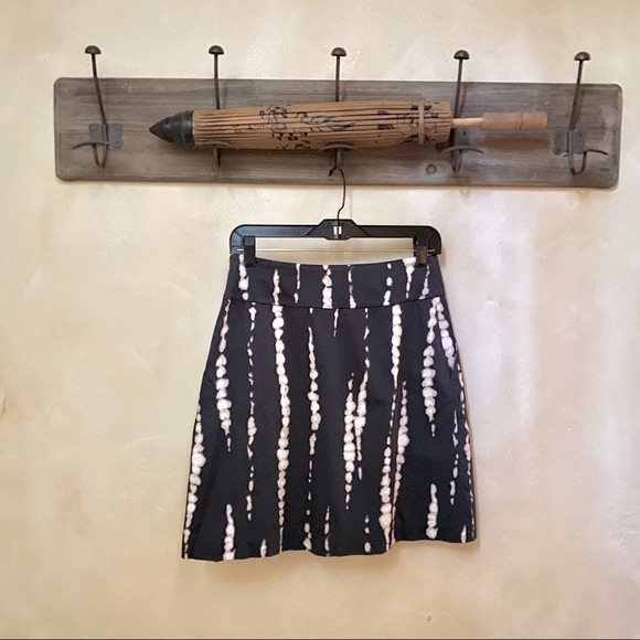 🪶3/$35 ANN TAYLOR Pockets Lined Black & Tan Tie-Dye Patterned Skirt-28 - Picture 3 of 16